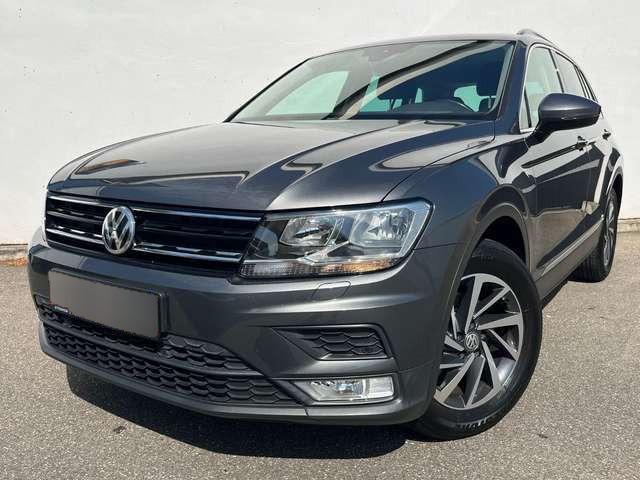 Volkswagen Tiguan Sound NAVI ACC SPURASS SITZHZG